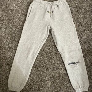 Fear of God Essentials Sweatpants – Light Heather Gray (Youth Size 12)
